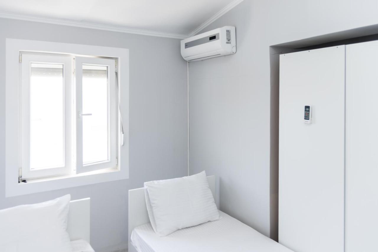 Apartments Dovana Kaštela エクステリア 写真