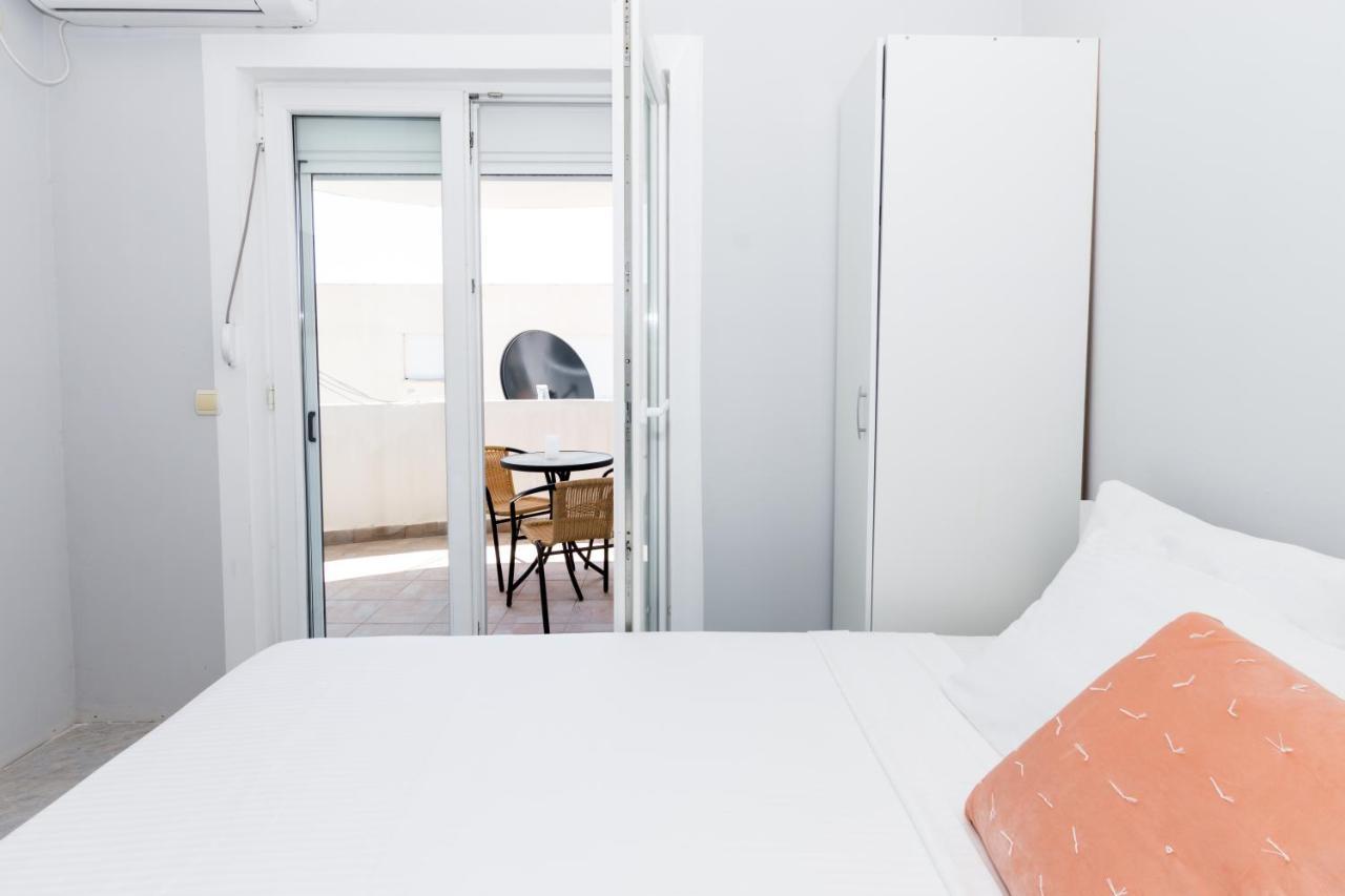 Apartments Dovana Kaštela エクステリア 写真