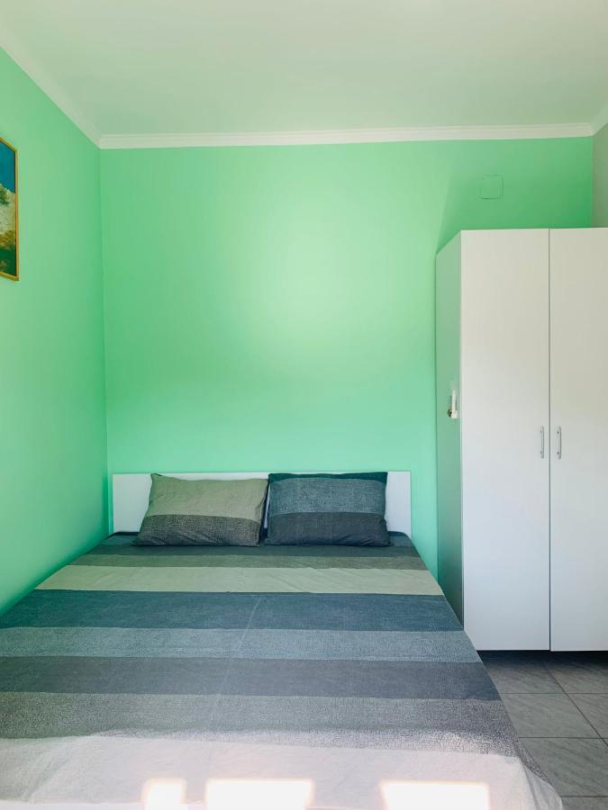 Apartments Dovana Kaštela エクステリア 写真